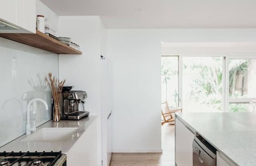 Corlette Apartment | Luxury Accomodation | LOFT Corlette | Pet Friendly
