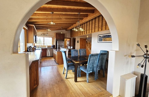 El Prado House | Luxury Adobe Gem - Epic Mountain Views, Hot Tub, Foosball, Loft