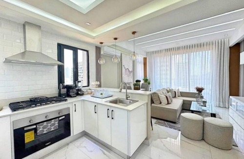 Lope De Vega Apartment | Luxury Amazing Views | Rooftop Pool |Gym @Piantini