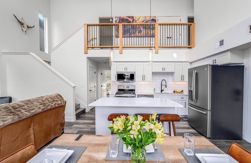 Whitefish House | Luxury Amenities with a Central Location to Downtown and Whitefish Mountain Resort