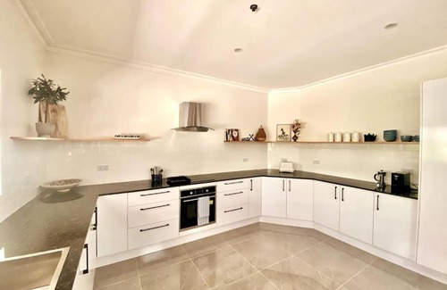 Carbrook House | Luxury and cosy family retreat