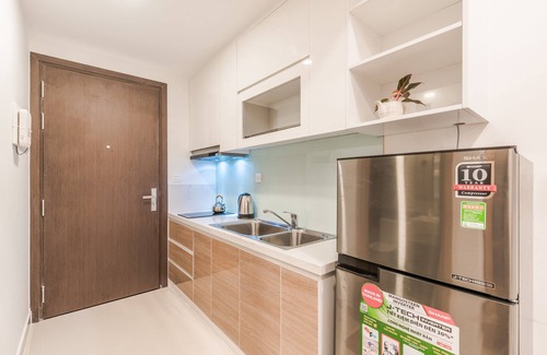 Bach Dang Riverside Apartment | Luxury and Spacious Apartment