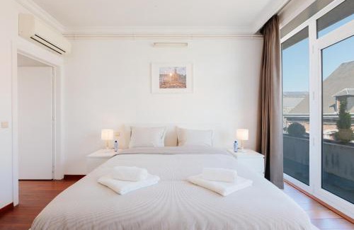 Mons Apartment | Luxury Apart' MONS City Center with Terrace