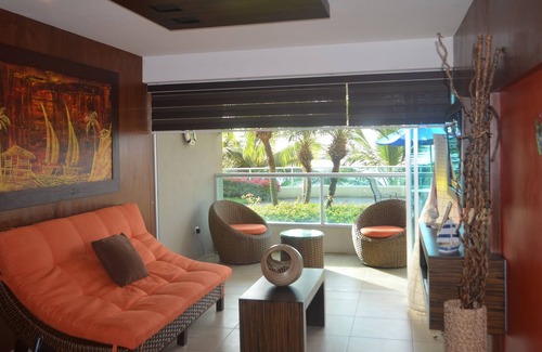Salinas Apartment | Luxury Apartment 3 r private beach