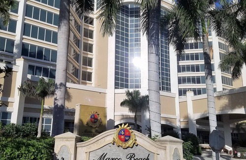 Marco Island Condo | Luxury apartment by the beach - Marco Beach Ocean Resort