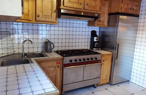 Les Prodains Apartment | Luxury Apartment for 15 with Spa, Sauna, Near Ski Lifts in Morzine