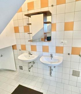 Wahring Apartment | Luxury Apartment Garden in Classy Area