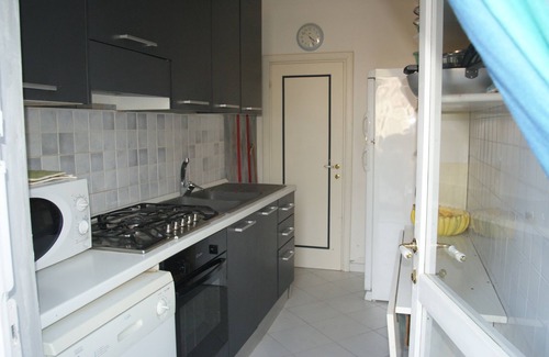 Donoratico Apartment | Luxury Apartment In Beachfront Villa, 4 Bedrooms, 3 bathrooms, 1600 sf