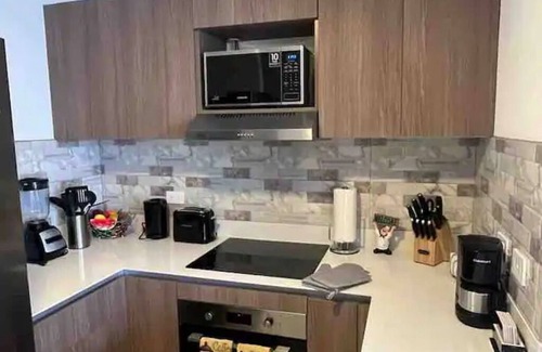 Mata Redonda Apartment | Luxury apartment in San José A/C Free Parking