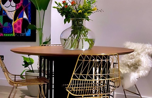 Tower Hamlets Apartment | Luxury Apartment in the heart of central London