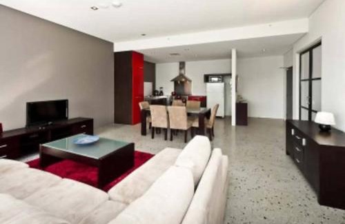 Perth Central Business District Apartment | Luxury Apartment in the heart of Perth CBD