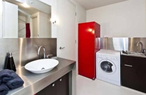 Perth Central Business District Apartment | Luxury Apartment in the heart of Perth CBD