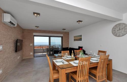 Zelenka Apartment | Luxury apartment Macola Free beach parking