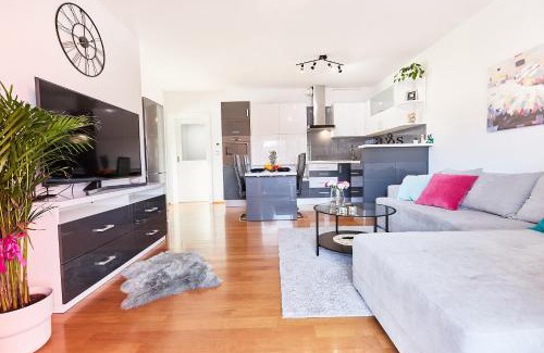 Velika Gorica Apartment | Luxury apartment MIRA near Airport Zagreb