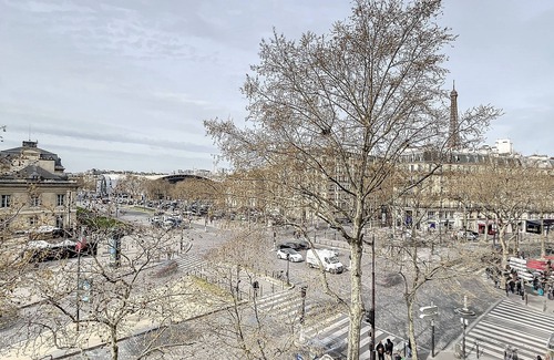Faubourg Saint-Germain Apartment | Luxury apartment near Eiffel Tower /Invalides