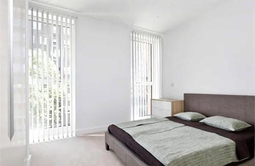 Walworth Apartment | Luxury Apartment near Tower Bridge, Central London