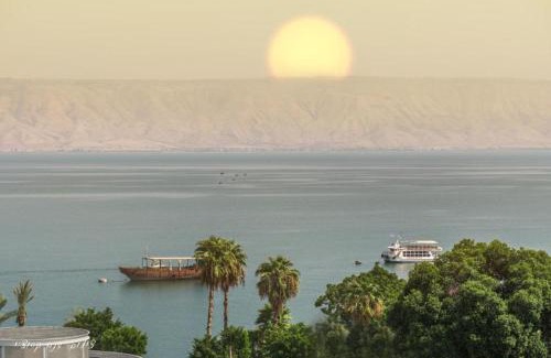 Tiberias Apartment | Luxury Apartment on the Lake