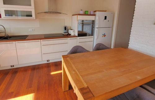 Annecy Apartment | Luxury Apartment * Quiet * View * Heart of Annecy * 2 steps from the Lake * * * *