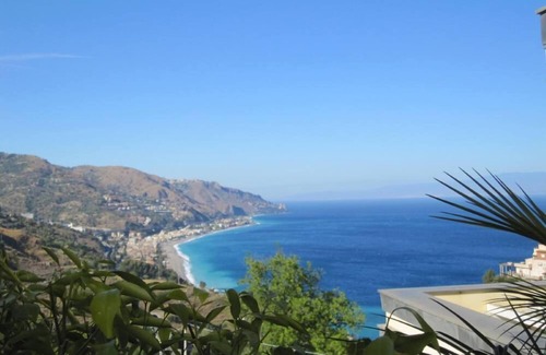 Taormina Apartment | LUXURY APARTMENT, TERRACE SEA VIEW, SWIMMINGPOOL, PRIVATE PARKING