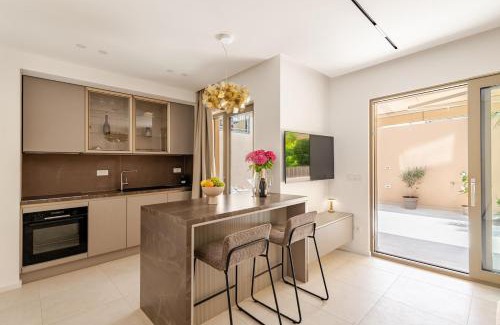 Split Apartment | Luxury Apartment Top L 29 Split