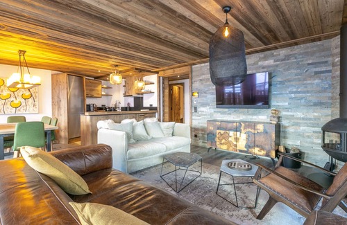 Val-d'Isere Apartment | Luxury apartment with pool, WiFi, and parking in Val-d'Isère