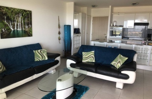 Case-Pilote Apartment | Luxury apartment with sea view
