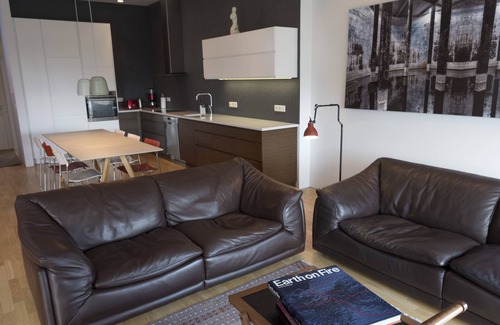 Vesturbær Apartment | Luxury apartment with a view of the harbour