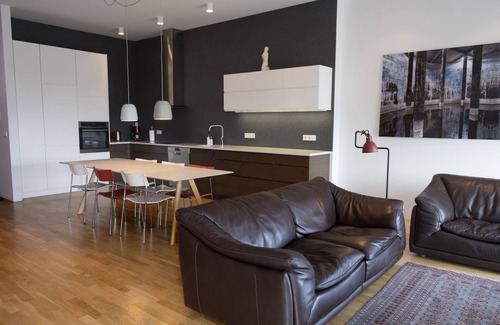 Vesturbær Apartment | Luxury apartment with a view of the harbour