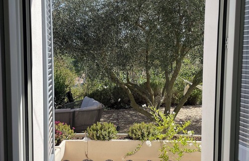 Moasca Apartment | Luxury apartment with private terrace overlooking the vineyards @TenutaDeiVicini