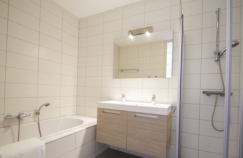 Midsland Apartment | Luxury apartment with sauna near beach