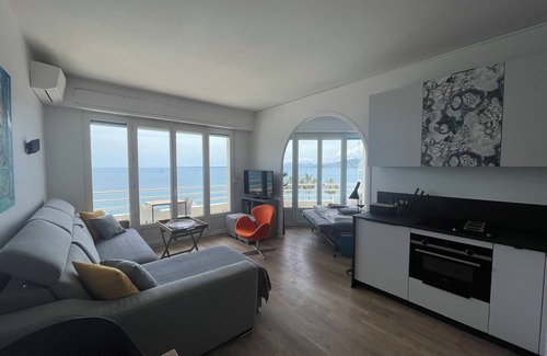Juan-les-Pins Apartment | Luxury apartment with panoramic SEA VIEW