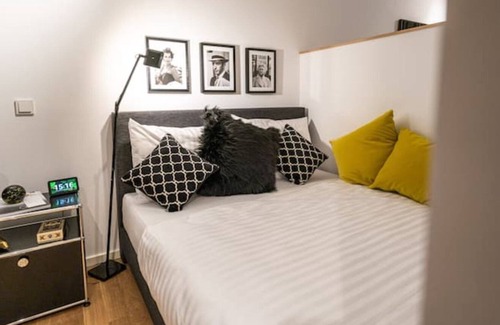 Hafen Apartment | Luxury Apartments - DIE Gelben