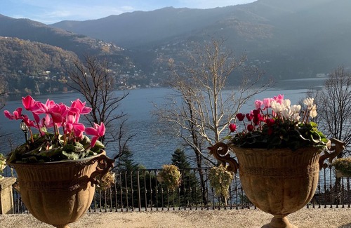 Laglio Villa | Luxury apartments in a completely restored historic Villa Castiglioni