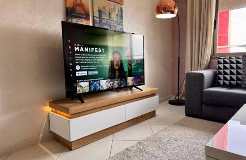 Quartier Maamora Apartment | Luxury Appartement Centre-ville Netflix & Parking