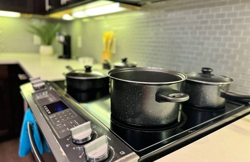 East Downtown Houston Apartment | Luxury at Synergy Stadium