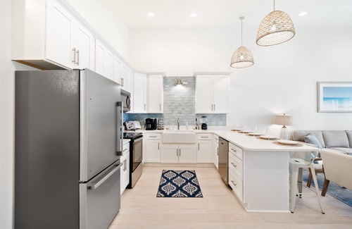 Dauphin Island Apartment | Luxury Autumn Retreat on Oleander - Unit E