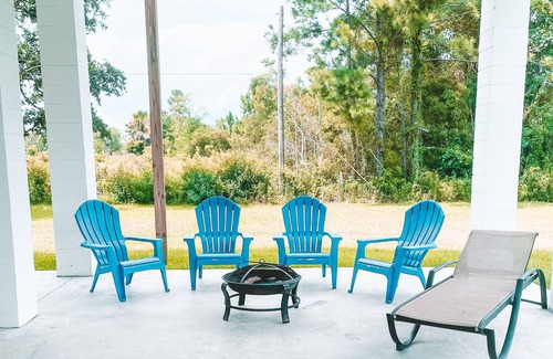 Bay St Louis House | Luxury Bay Home, 7 mins to Old Town & Beach, Golf Cart Included