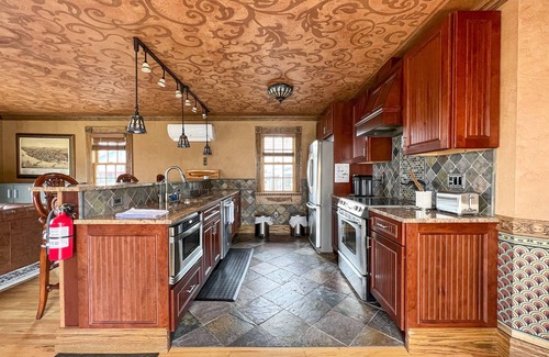 Bayfield Apartment | Luxury Bayfield Apartment with Deck, View of Lake Superior & California King Bed