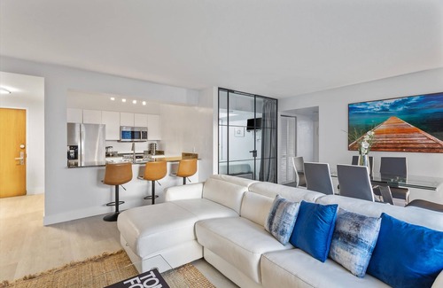 Brickell Apartment | Luxury Bayview Condo in Brickell – Sleeps 6–8