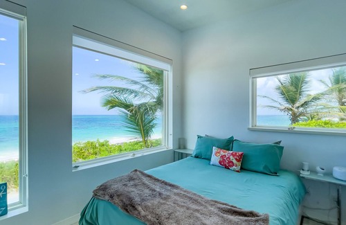 Governor's Harbour Resort | Luxury Beachfront Bedroom on Pink Sand Beach, Governor's Harbor: Casita #4