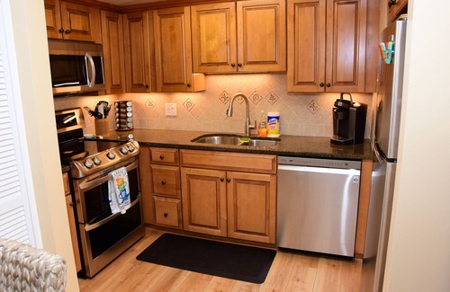 Siesta Key Condo | LUXURY BEACH CABANA ON SIESTA KEY!