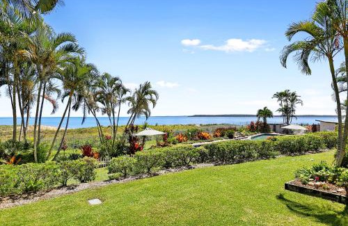 Urangan Apartment | Luxury Beach Front Apartment