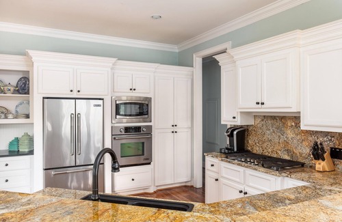 Folly Beach House | Luxury beach home w/pool SLEEPS 10, PET-FRIENDLY
