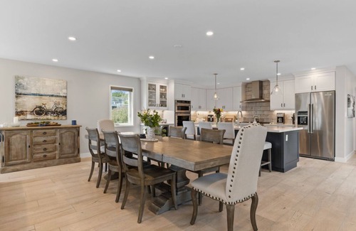 Half Moon Bay House | Luxury Beach House near Downtown Main Street Half Moon Bay