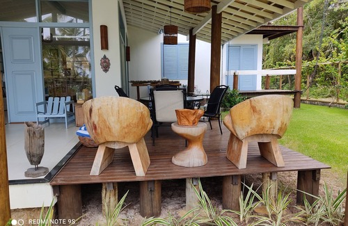 Conquista House | LUXURY BEACH HOUSE ON THE SAND