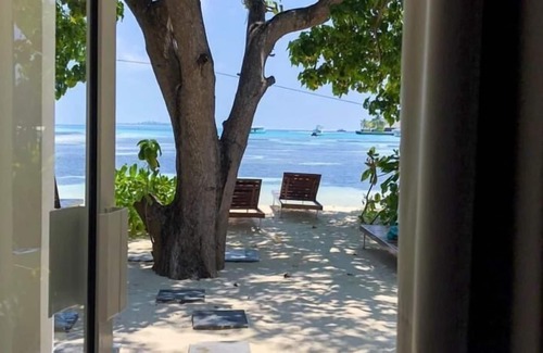 Guraidhoo House | Luxury Beach Maldives