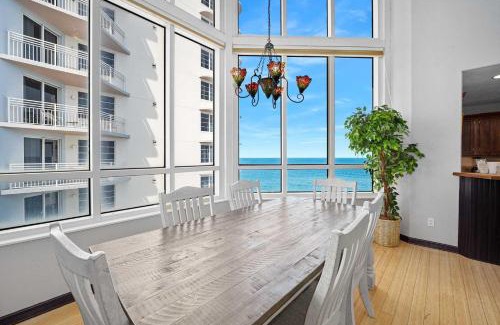Brush - Stewarts House | Luxury Beach Penthouse Villa Ocean Walk Resort