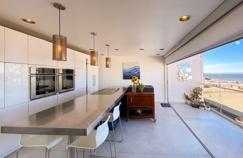 The Strand House | Luxury Beach Townhouse with Panoramic Ocean Views