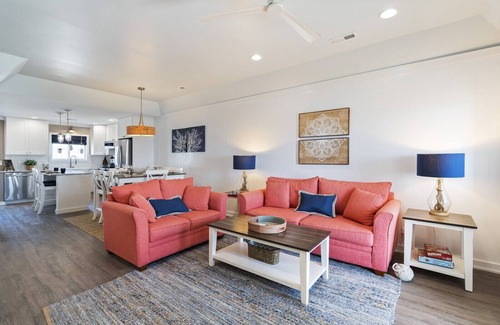 Ocean Isle Beach Condo | Luxury Beach Vacationing Awaits You!