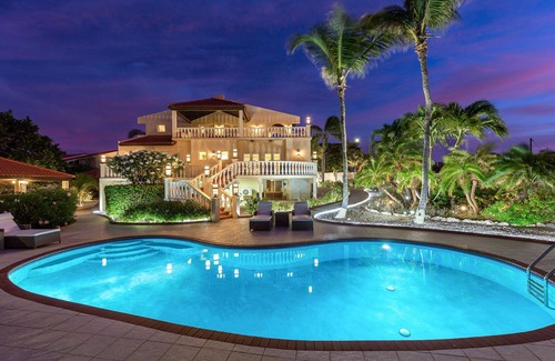 Arashi Villa | Luxury Beach-Walk Ocean View Villa Aruba, CASA DEL VIENTO